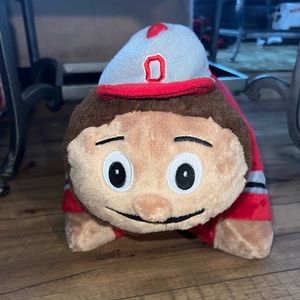 Brutus pillow pet